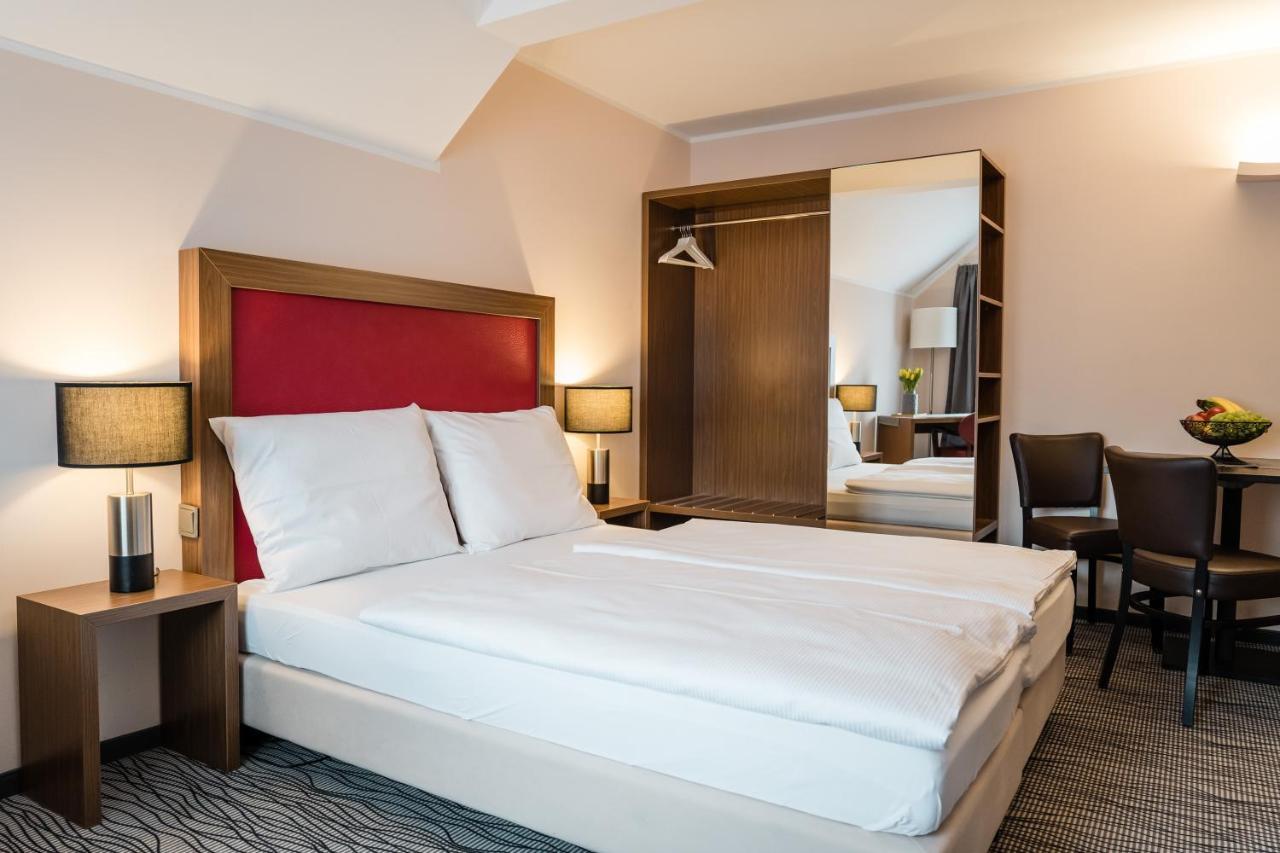 Point Hotel Apartments And Rooms Drezda Kültér fotó