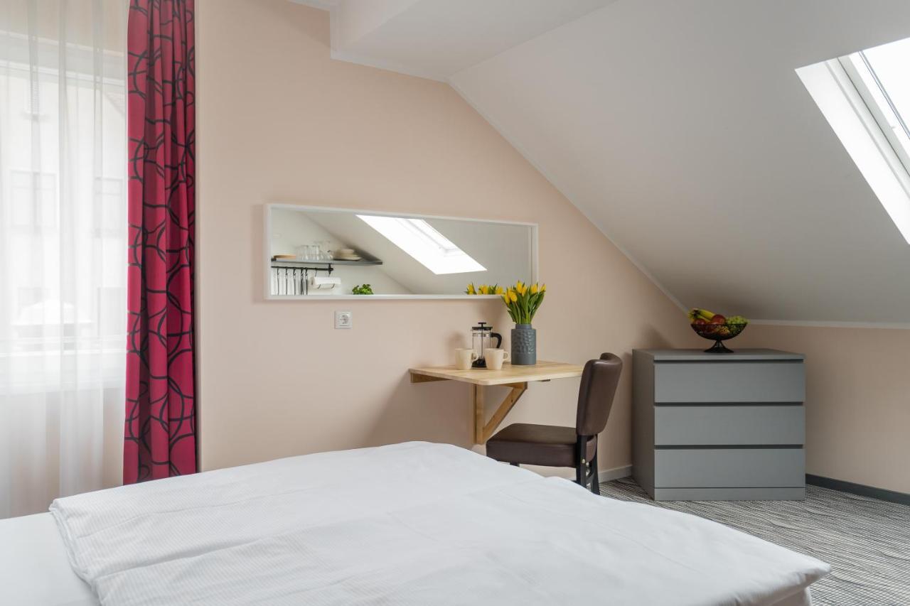 Point Hotel Apartments And Rooms Drezda Kültér fotó